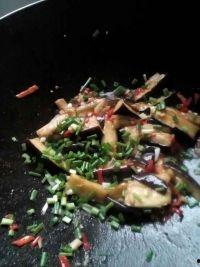 茄瓜是怎么炒着吃的视频