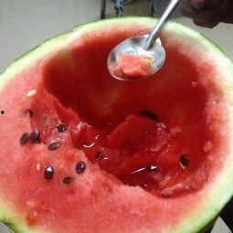 吃大瓜解渴视频大全,全网热门吃大瓜解渴视频大盘点