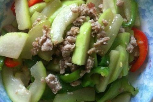 瓠瓜怎么熬着吃啊视频,家常熬瓜新体验