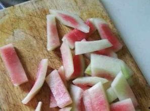 食物中毒可以吃小瓜吗视频,小瓜能否成为解药？