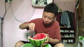 西瓜视频吃瓜少女,揭秘西瓜视频“吃瓜少女生”的独特魅力
