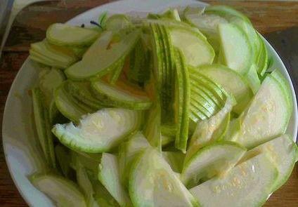 炒菜吃的葫芦瓜怎么切视频