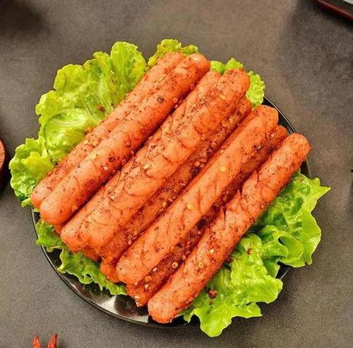 淀粉肠吃瓜视频,一起感受视频中的甜蜜时光