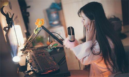 主播吃瓜鲨鱼是真的吗视频,主播吃瓜鲨鱼事件真相大起底