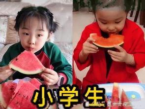 小学生吵架吃瓜视频,吃瓜群众围观小学生吵架现场