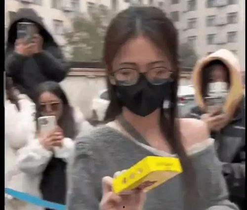 吃瓜爆料被拍视频违法吗,违法与否的法律解析