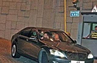 孙杨开豪车吃瓜视频,奢华生活引热议