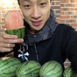 吃瓜网哪里看最新视频,最新视频速递，一网打尽热门资讯！