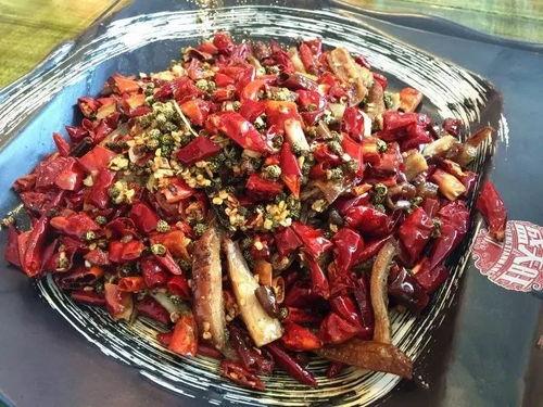 刘大瓜吃烤肥肠视频在线观看,美味诱惑尽在视频盛宴