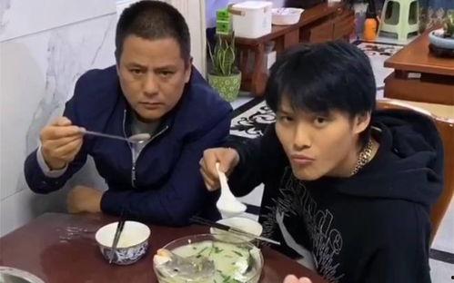 大杨爸吃瓜视频,揭秘娱乐圈幕后故事