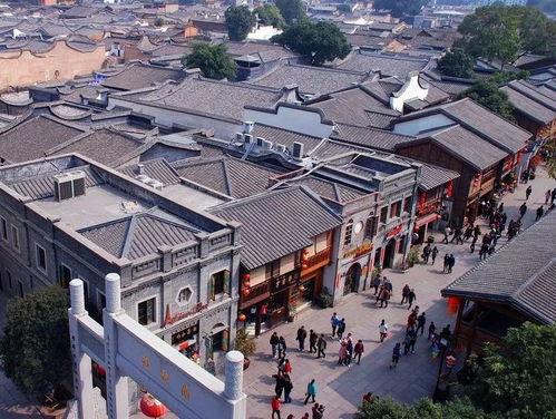 三坊七巷吃瓜事件视频,一场网络热议的街头冲突揭秘