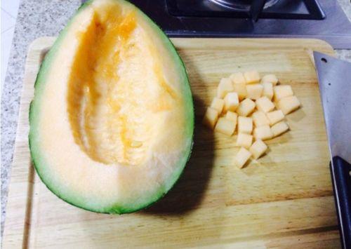 哈密瓜干吃的视频