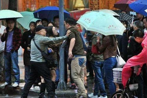 新乡吃瓜群众事件视频,一场网络舆论的风暴与反思