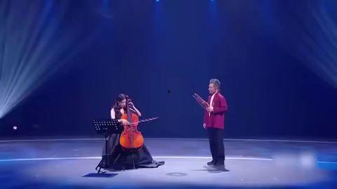 谁的演唱会吃瓜视频播放,吃瓜视频背后的惊人真相